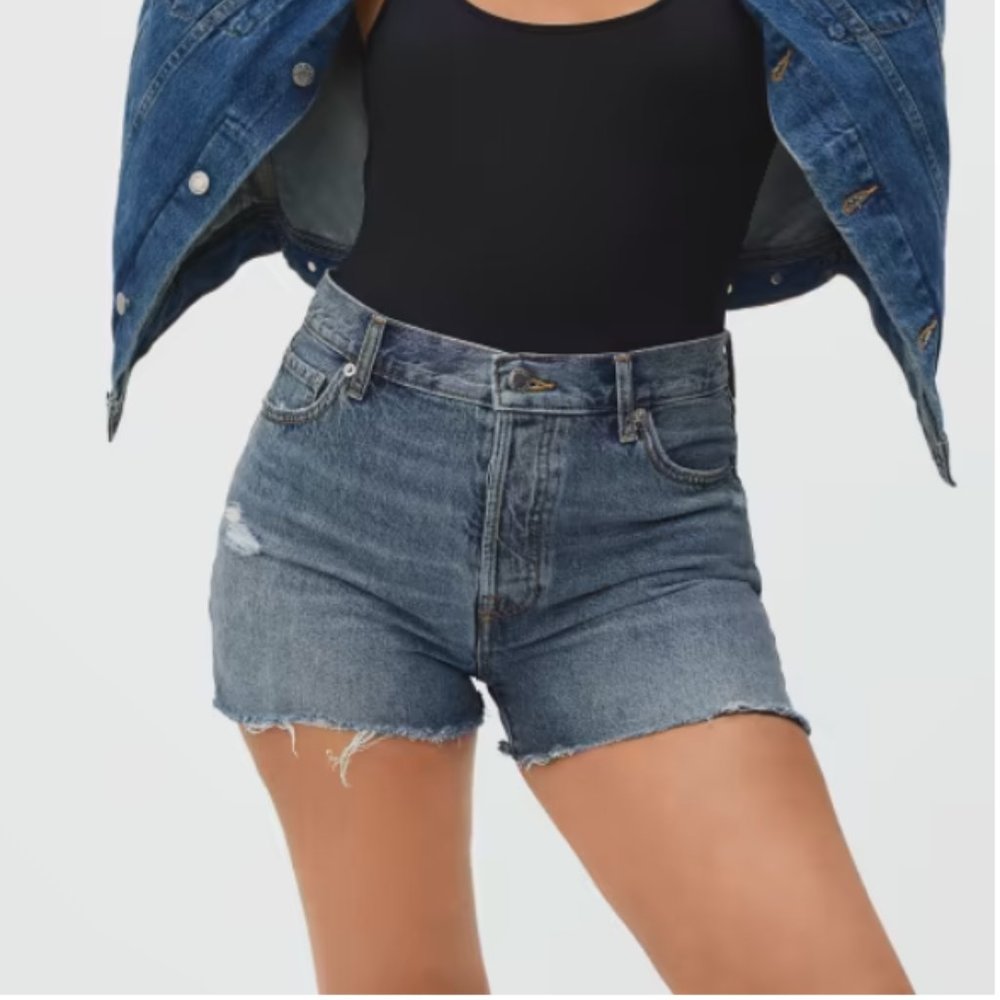 Everlane The Relaxed '90s Short